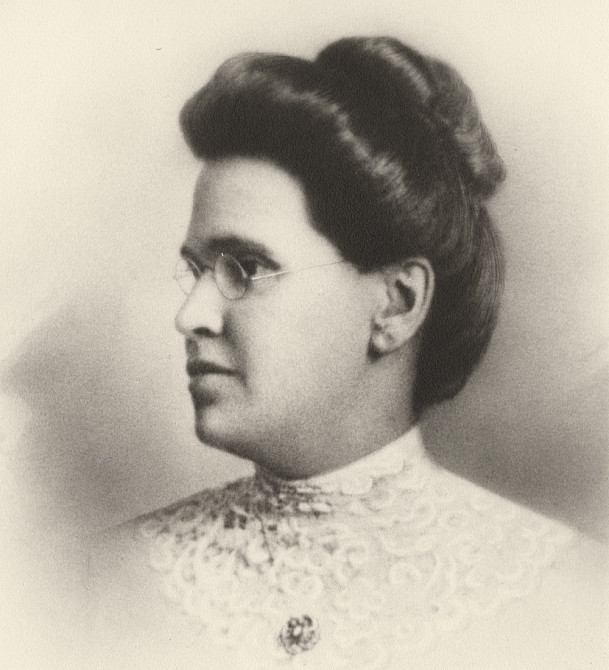Delphine Hanna